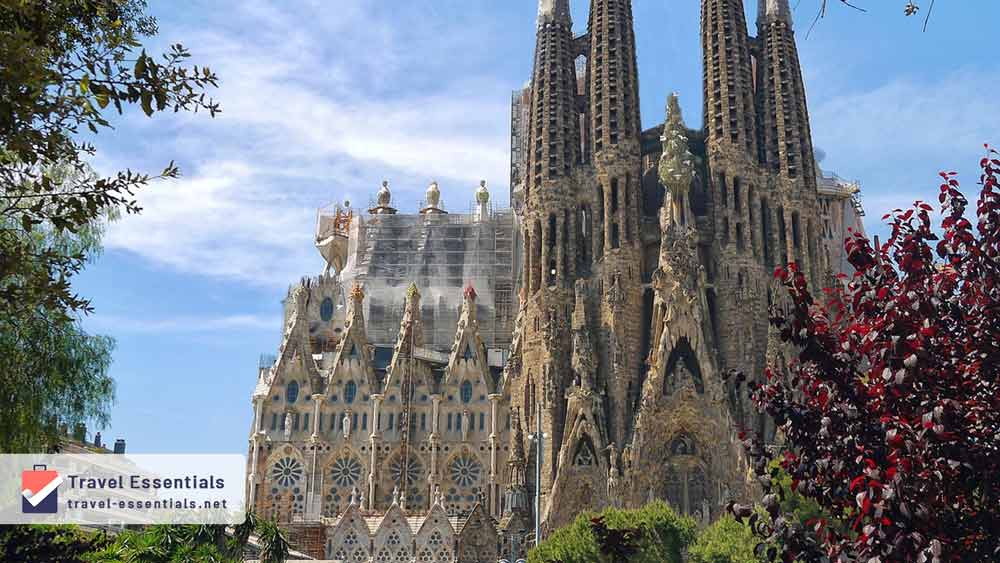 Sagrada família, Cathedral